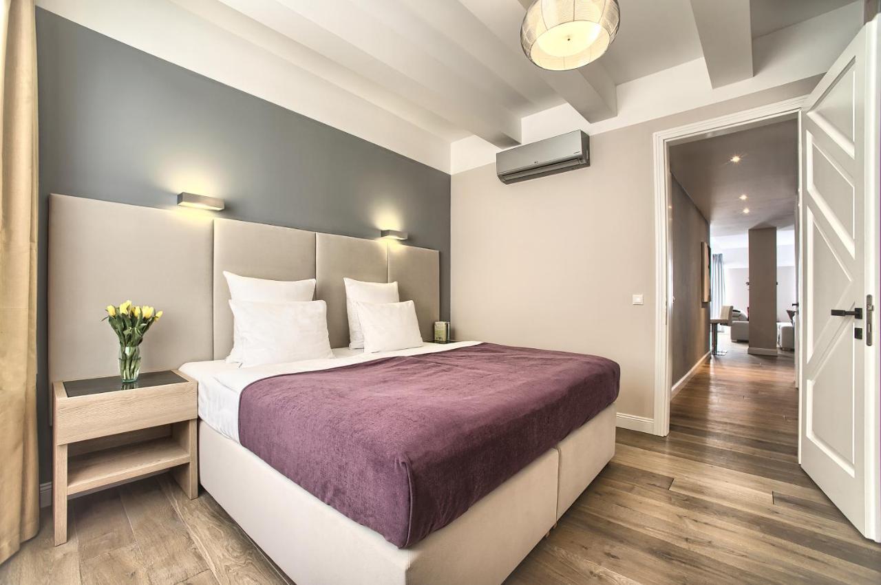 Exclusive 2 Bedroom Apartment Old Town - 2 Baths, Balcony And View - By Prague City Apartments Buitenkant foto